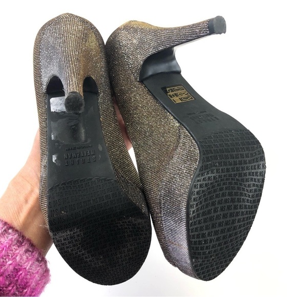 𝅺STUART Weitzman Shoes for Russell & Bromley metallic sparkle platform pumps - Picture 13 of 13